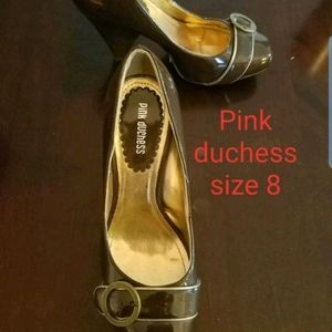 Women's shoes